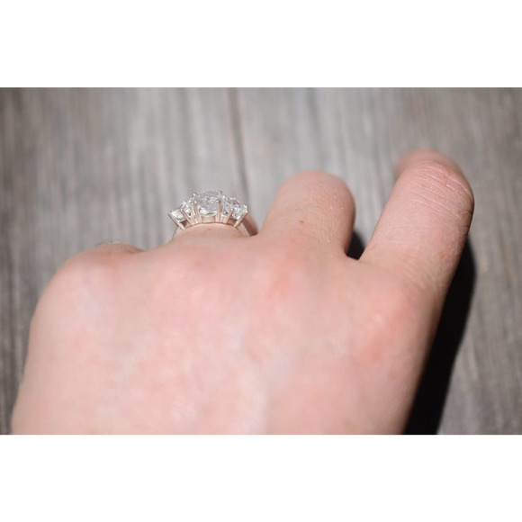 Engagement rings, raw diamond ring, raw stone ring, alternative engageme… - Picture 3 of 3